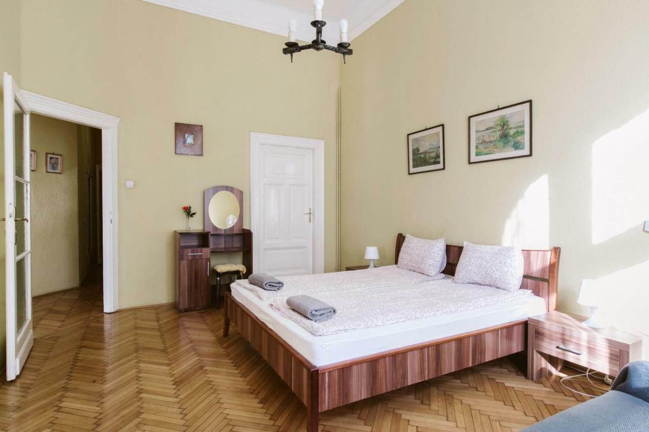 Chain Bridge Apartment Budapest Exterior foto